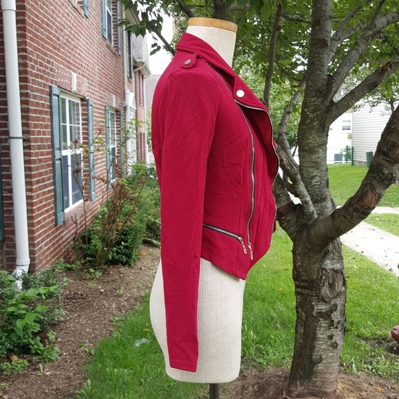 Beautiful Cranberry Jacket - Picture 2 of 5